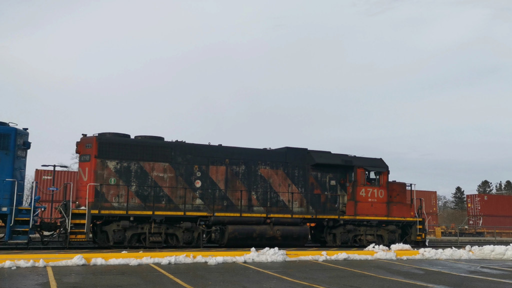 CN 4710